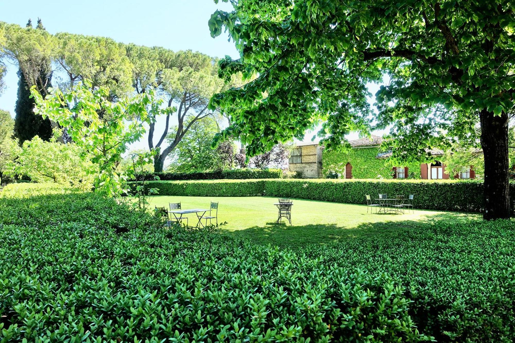 Villa Buonsignori - Wine & Olive Oil Farm Corsano  Exteriör bild
